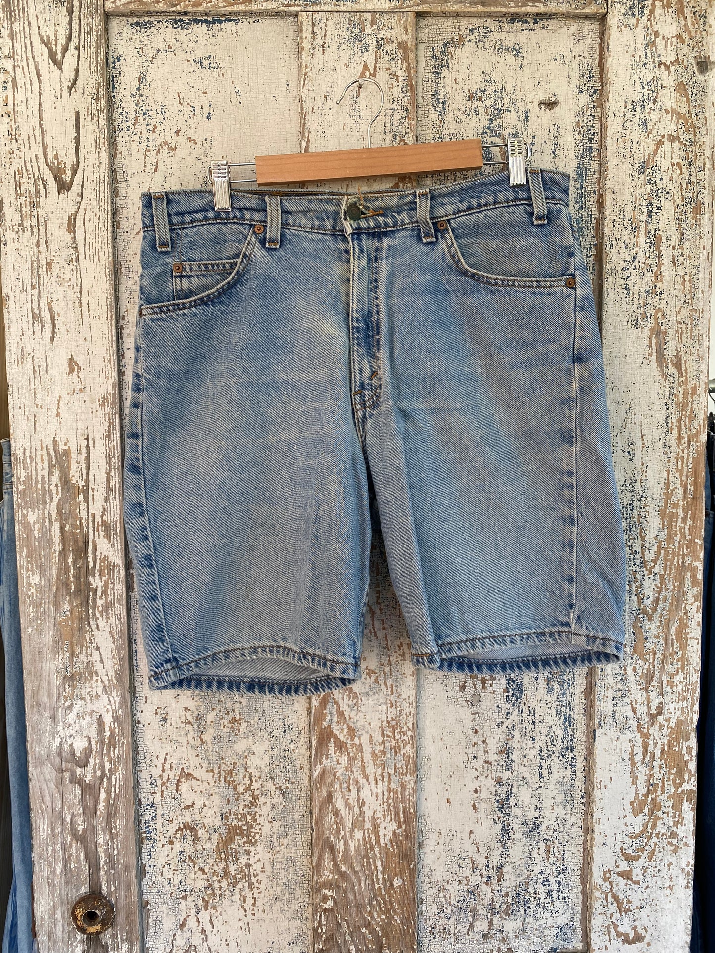 1990s Levi's Denim Shorts | 35