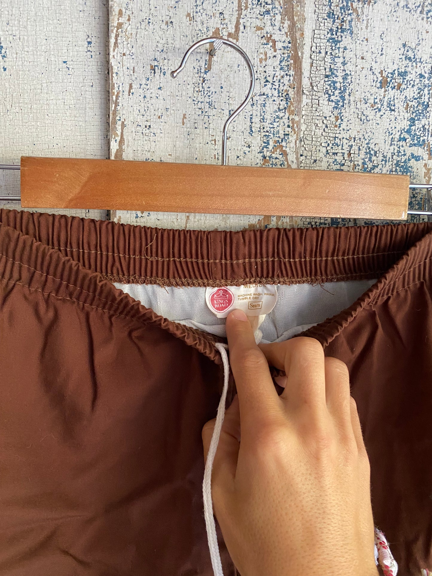 1970s Brown Gym Shorts | 30