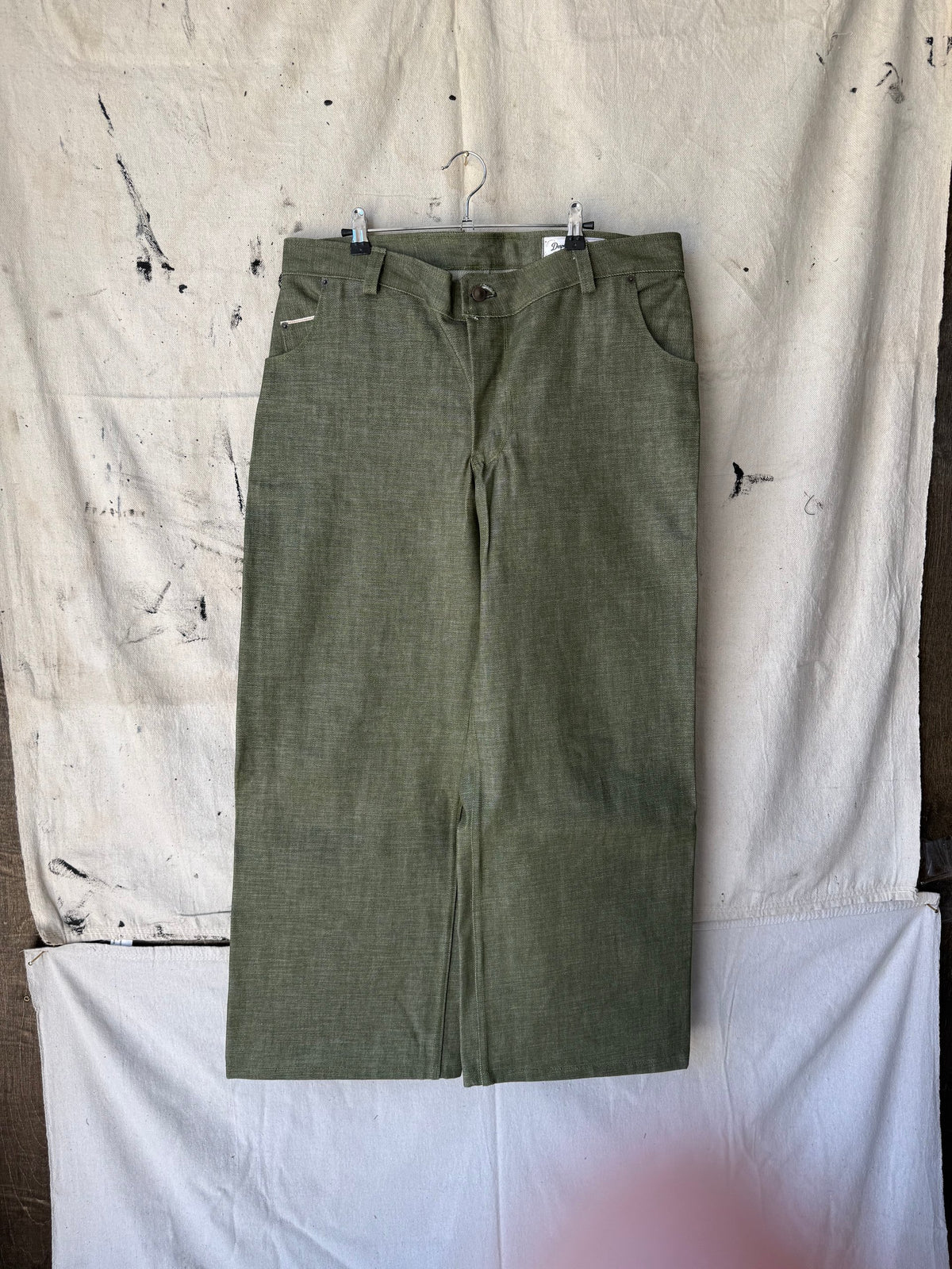 Sample - Her Cut | 10
