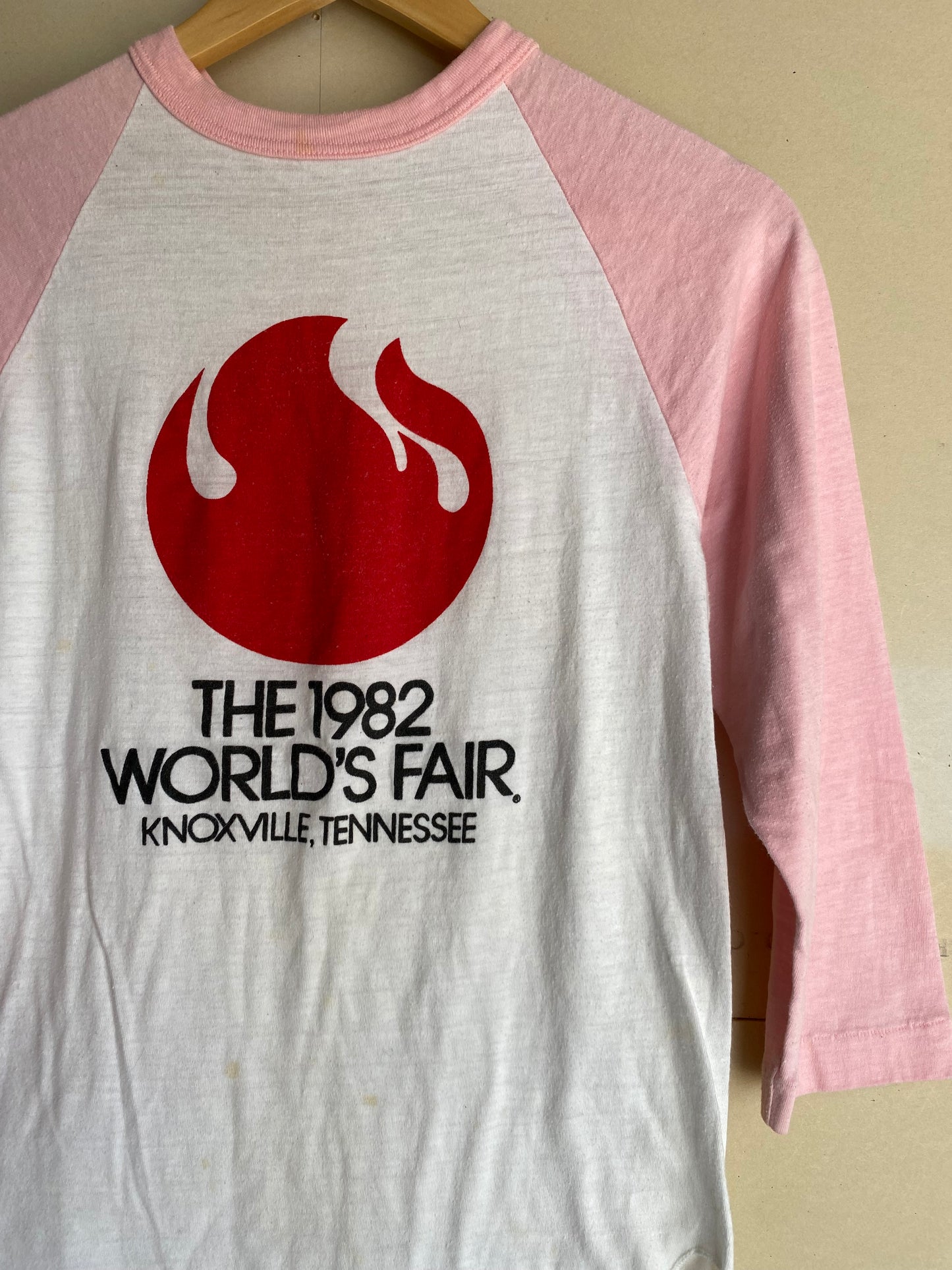 1980s World Fair Raglan | S