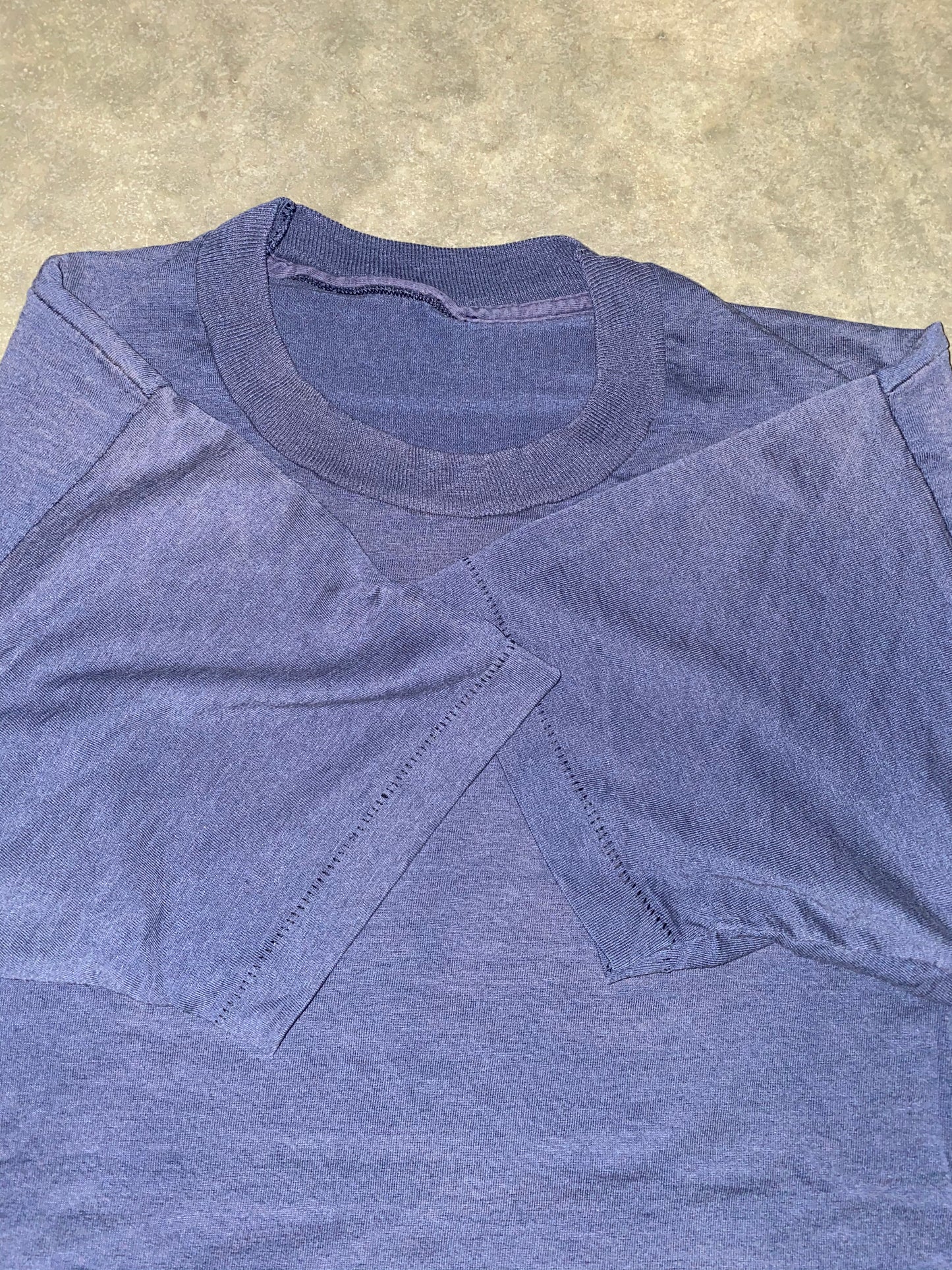 Vintage 90S Faded Navy Tee | L