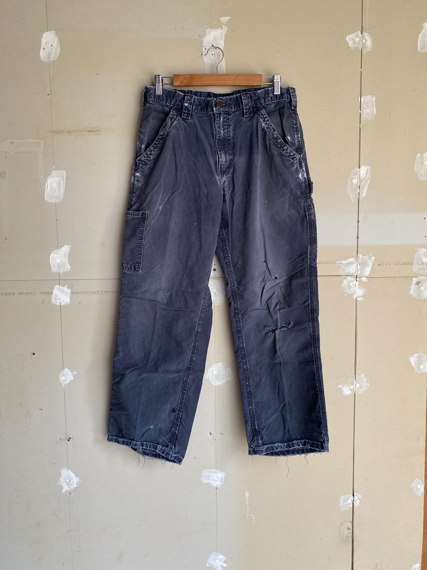 1990s Distressed Carhartt Pants | 32