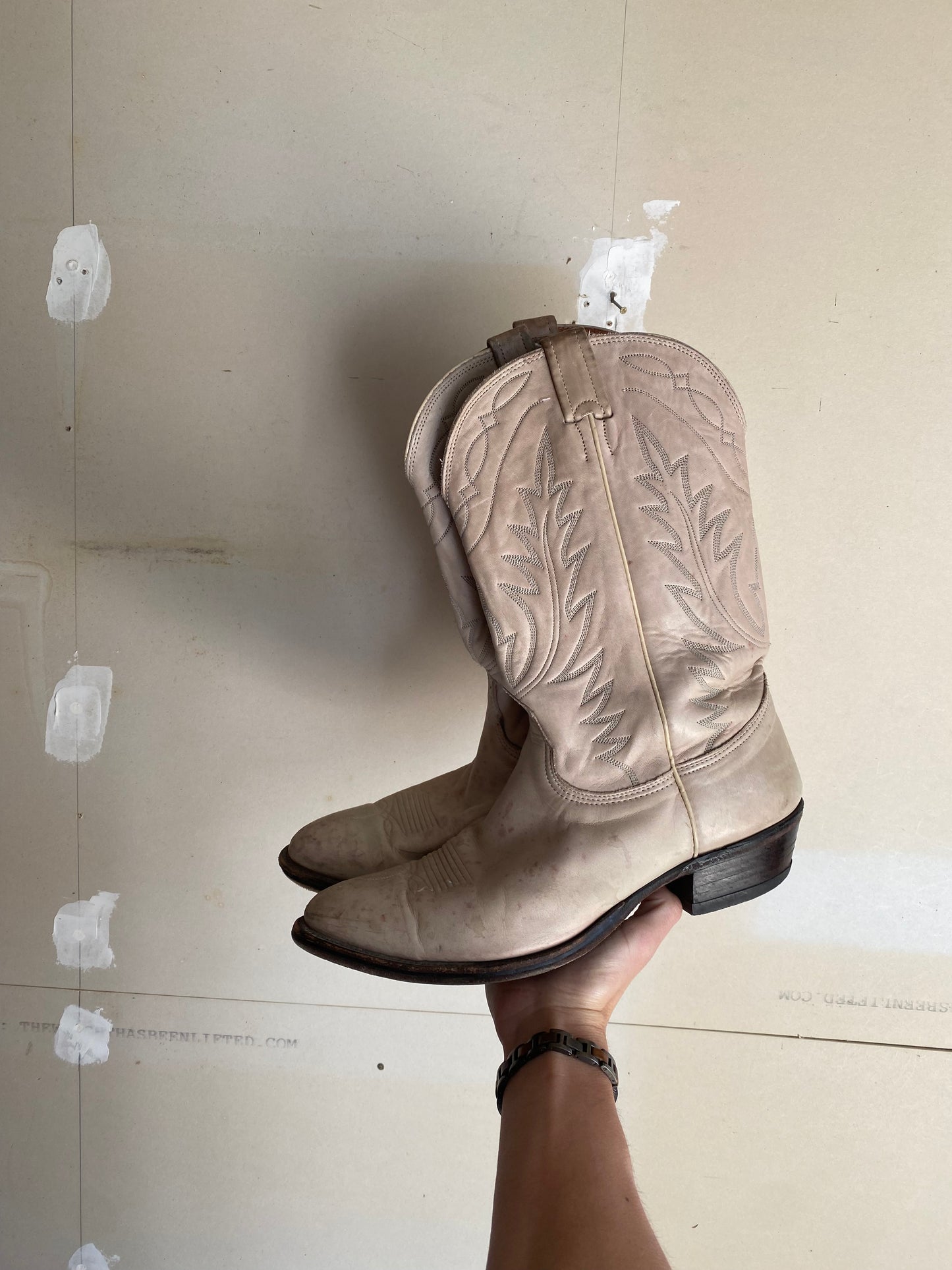 1980s White Leather Cowboy Boots | 11