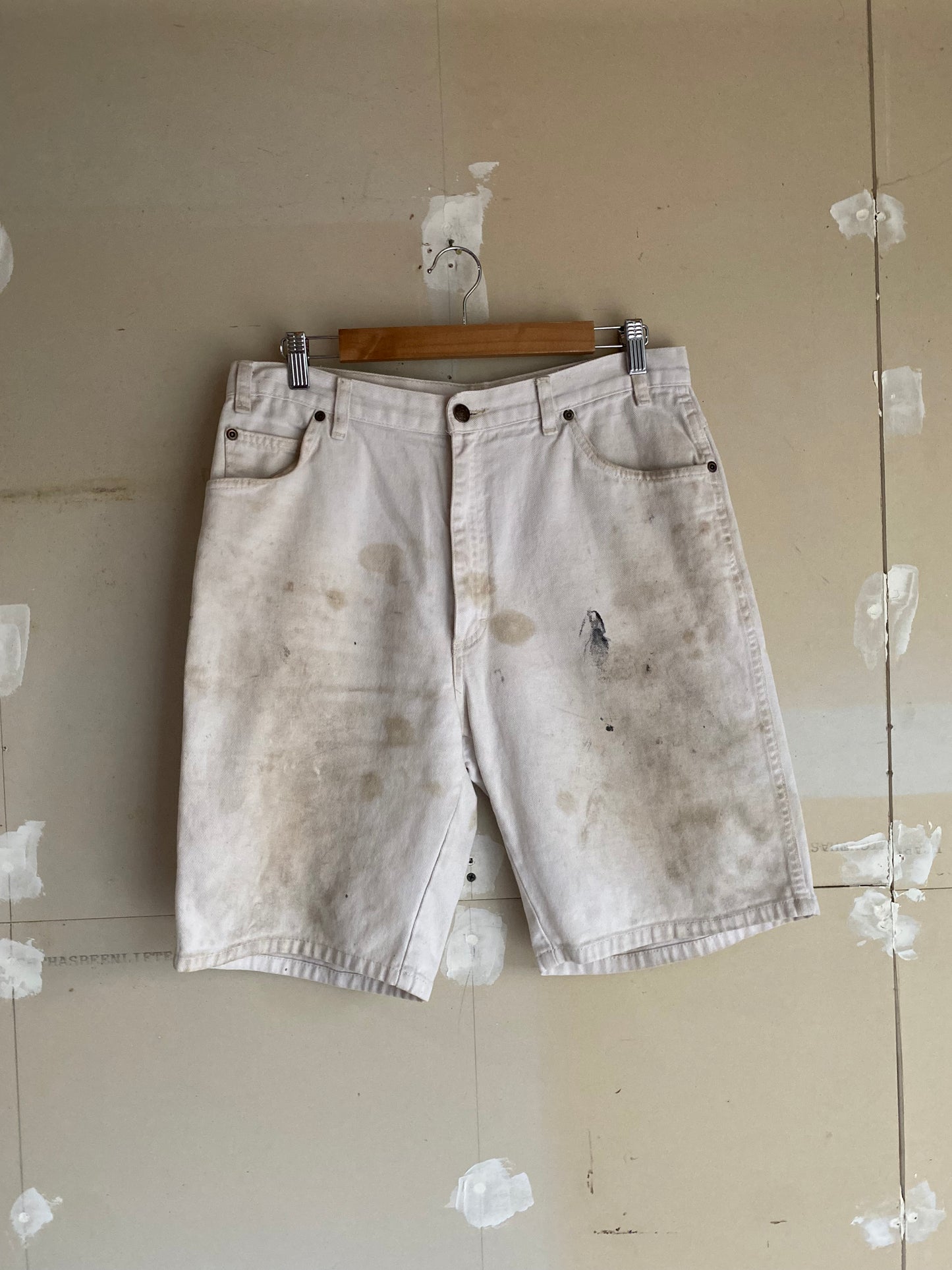 1990s Distressed Shorts | 33